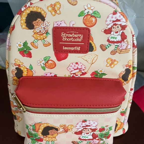 Strawberry shortcake backpack and wallet nwt Loungefly main image 5